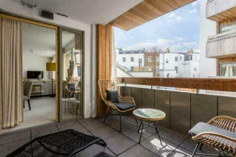 Private balcony