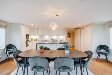 Dining / Kitchen