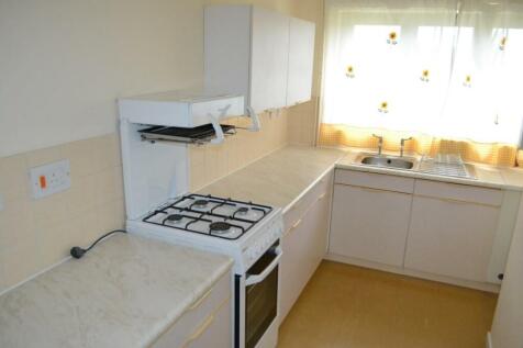 Kitchen 3 (Medium).JPG