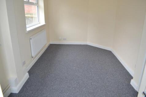 Rear Lounge (Medium).JPG