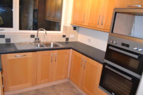 Kitchen 2.JPG