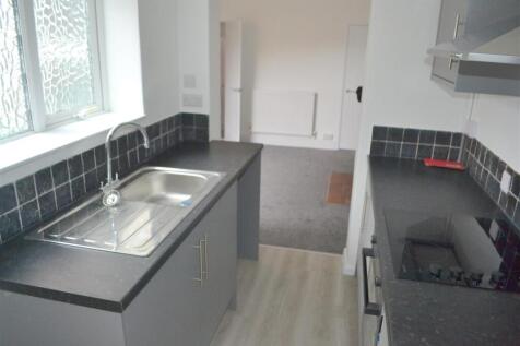 Kitchen 1.JPG
