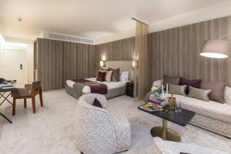 Premium Suite