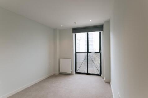 Experience tranquility and style in this sunlit modern space.
