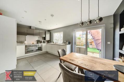 Kitchen/ Dining Area.
