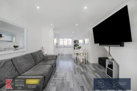 Lounge Family Room.