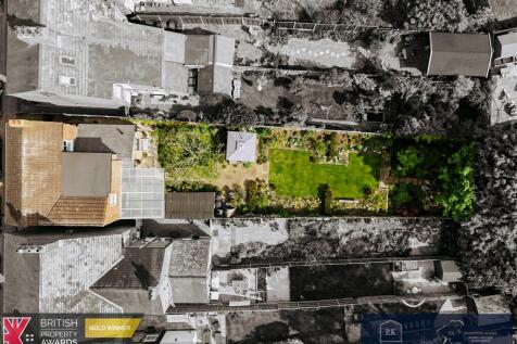 Drone - Garden.