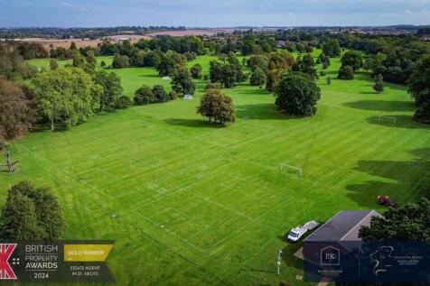 Priory Park Location.