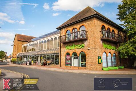 Waitrose Superstore Location.