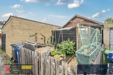 Garden/ Outbuilding.