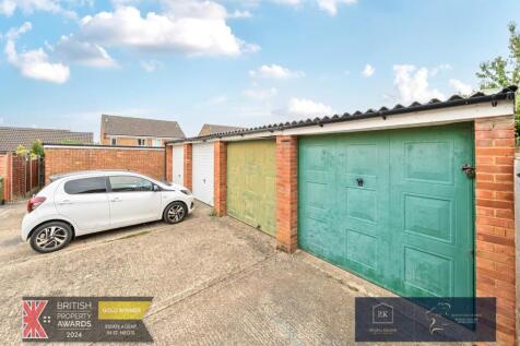 Garage.