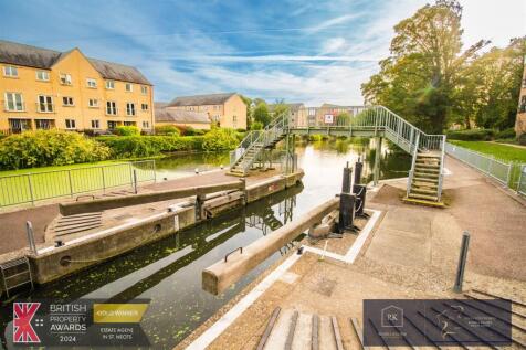 Little Paxton Lock Location.