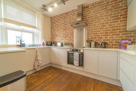 Kitchen/Lounge
