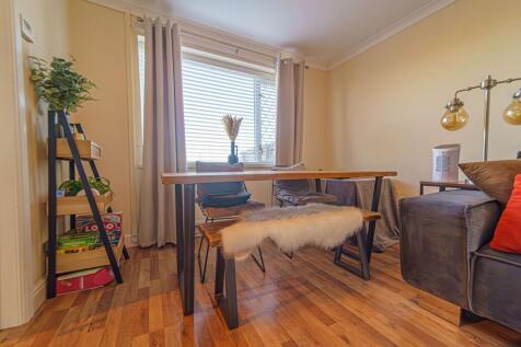 Living dining room