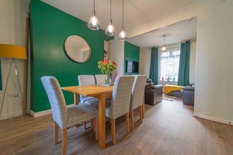 Dinning Room/Living Room
