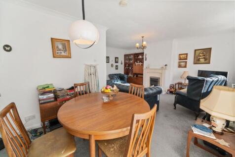 Living / Dining room