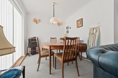 Living / Dining room