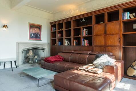Cinema Room/Libary