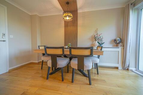 Lounge/Diner