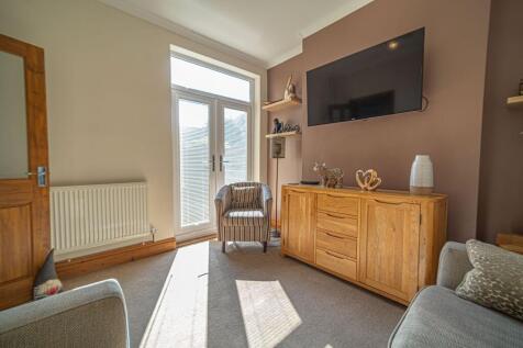 Family/Dining Room