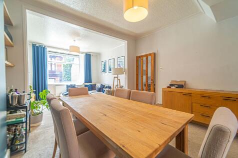 Lounge/Diner