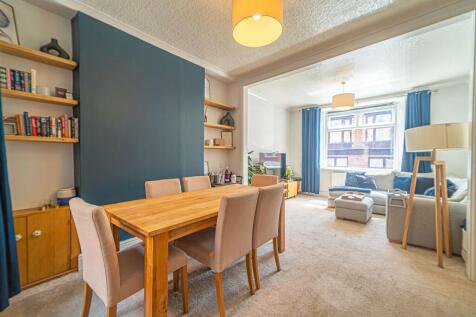 Lounge/Diner