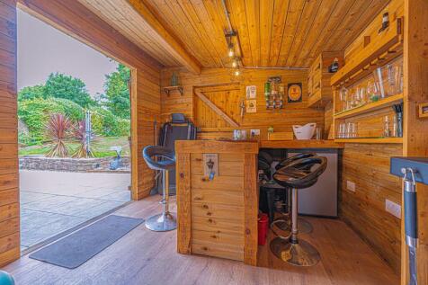 Summer House