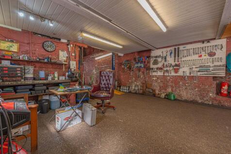Internal Commercial Space