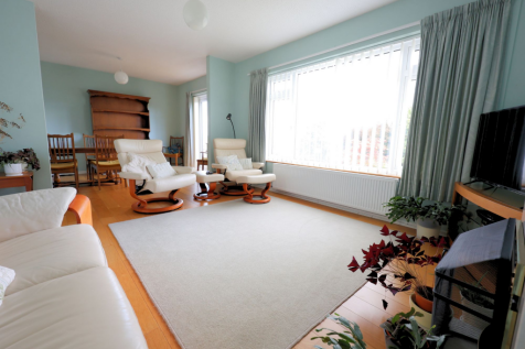 Living Room/Dining Room