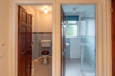 Bathroom/Wc