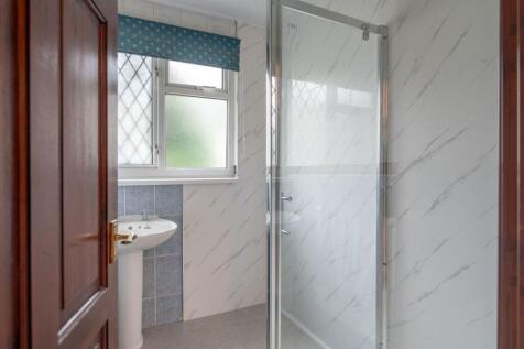 Bathroom/Wc