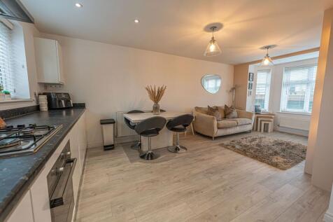 Kitchen/Diner/Living room