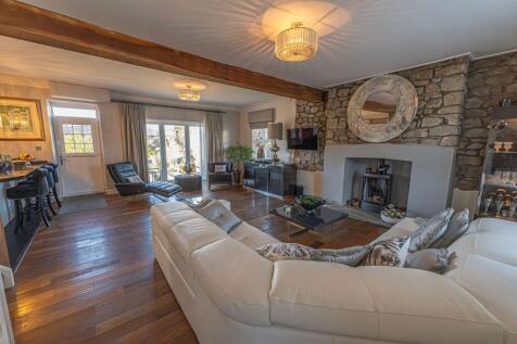 Kitchen/Lounge
