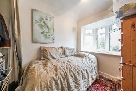 Bedroom 3.JPG