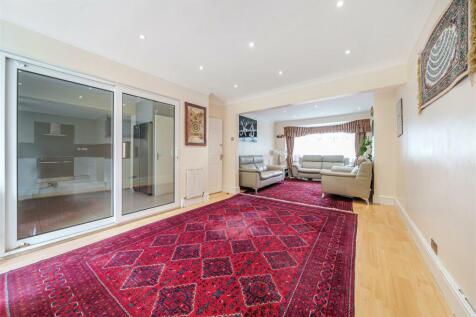 Through Lounge 2.JPG
