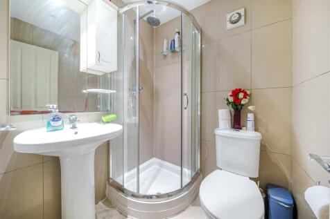 Shower Room.JPG