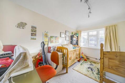 Bedroom 3.jpg