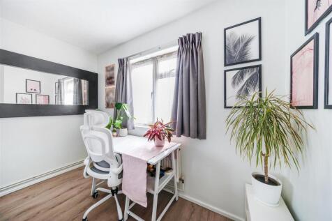 Dining Area.JPG