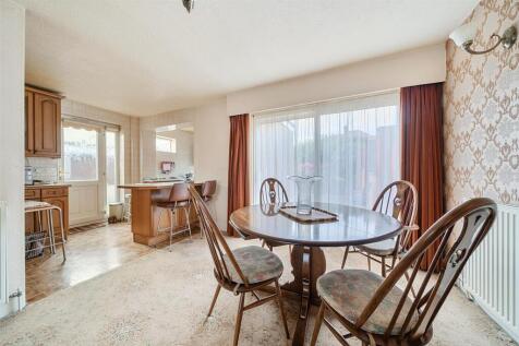 Dining Area.jpg
