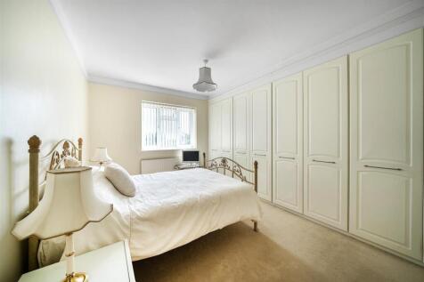 Bedroom 2.jpg