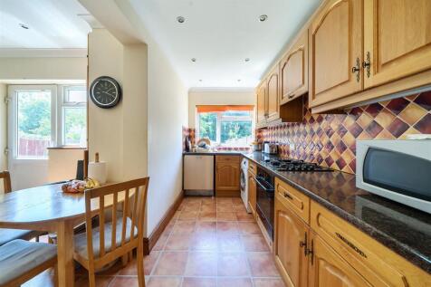 Kitchen Dining Room 3.jpg