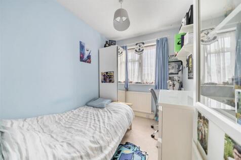 Bedroom 3.jpg