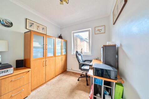 Bedroom 3.jpg