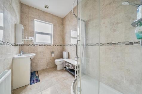 Shower Room.jpg