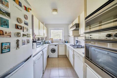 Kitchen.jpg