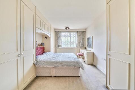 Bedroom 2.jpg
