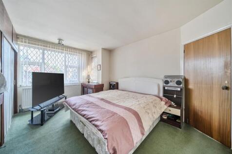 Bedroom 3.jpg