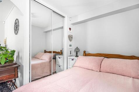 bedroom area 1.jpg
