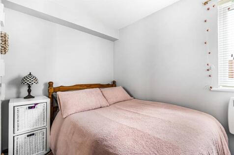 bedroom area 2.jpg