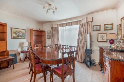 Dining Area.jpg